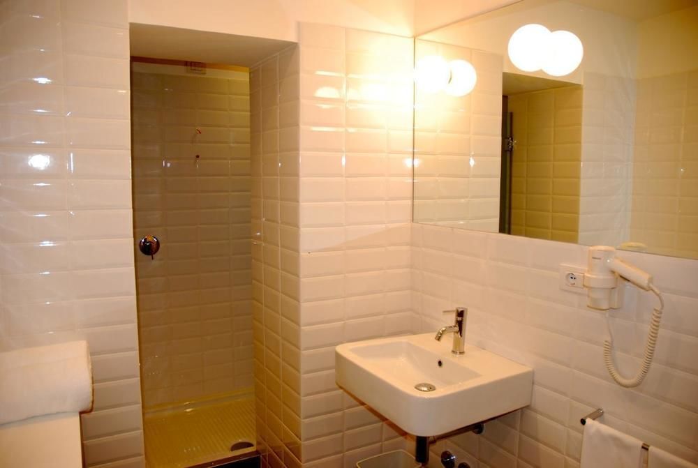 Elite Hotel 3*